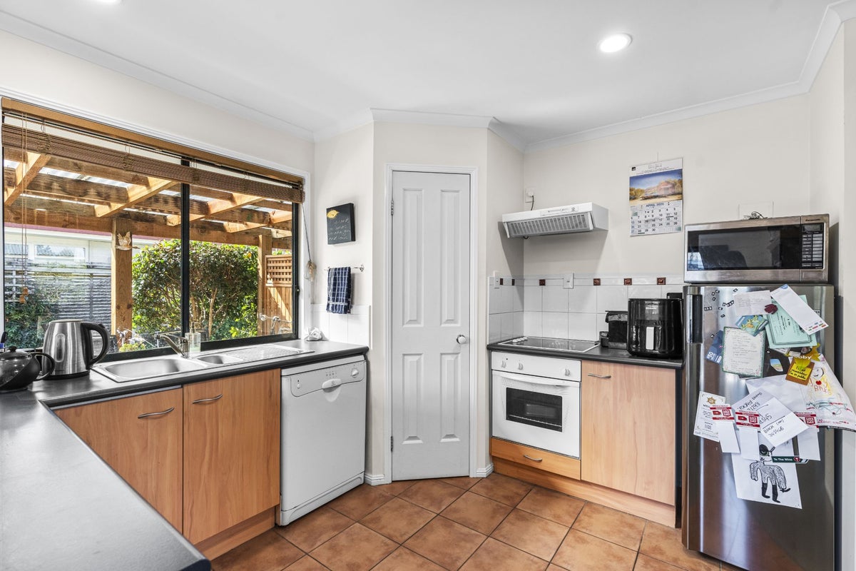21 Timms Place, Kuripuni, Masterton - Carousel 2