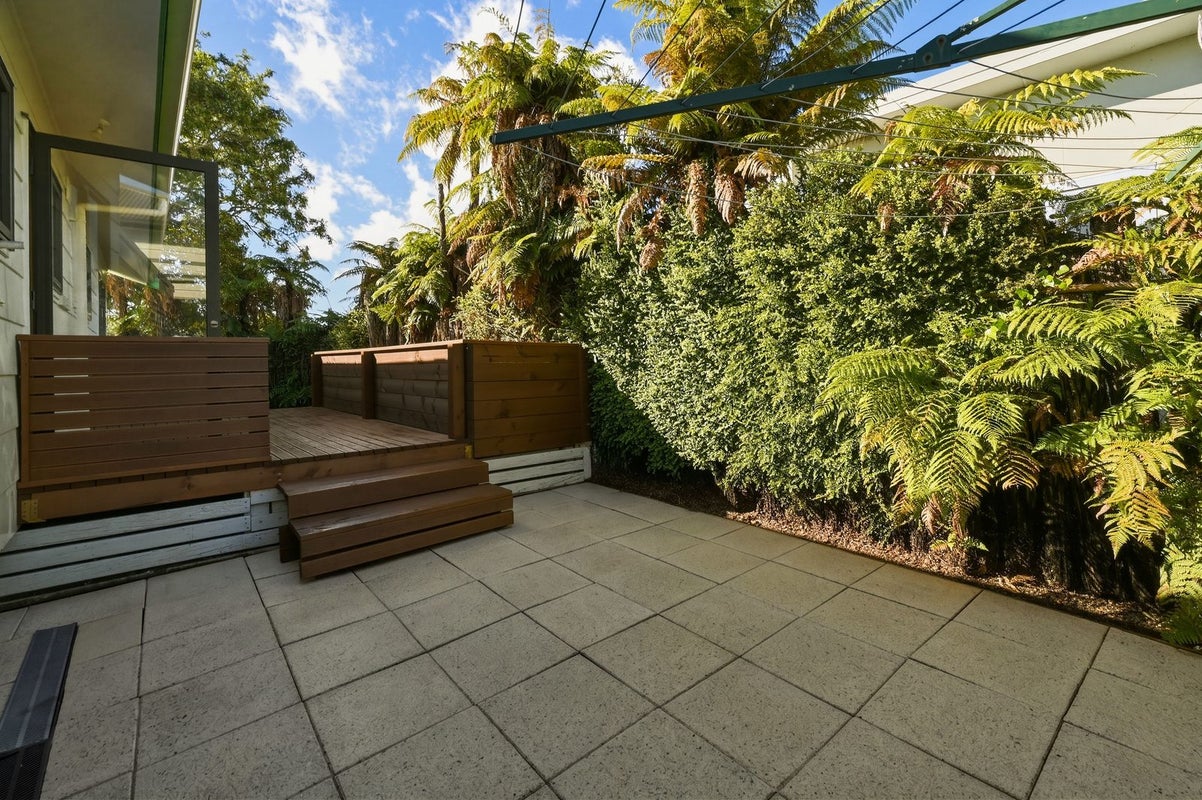 14A Charles Road, Hannahs Bay, Rotorua - Carousel 2