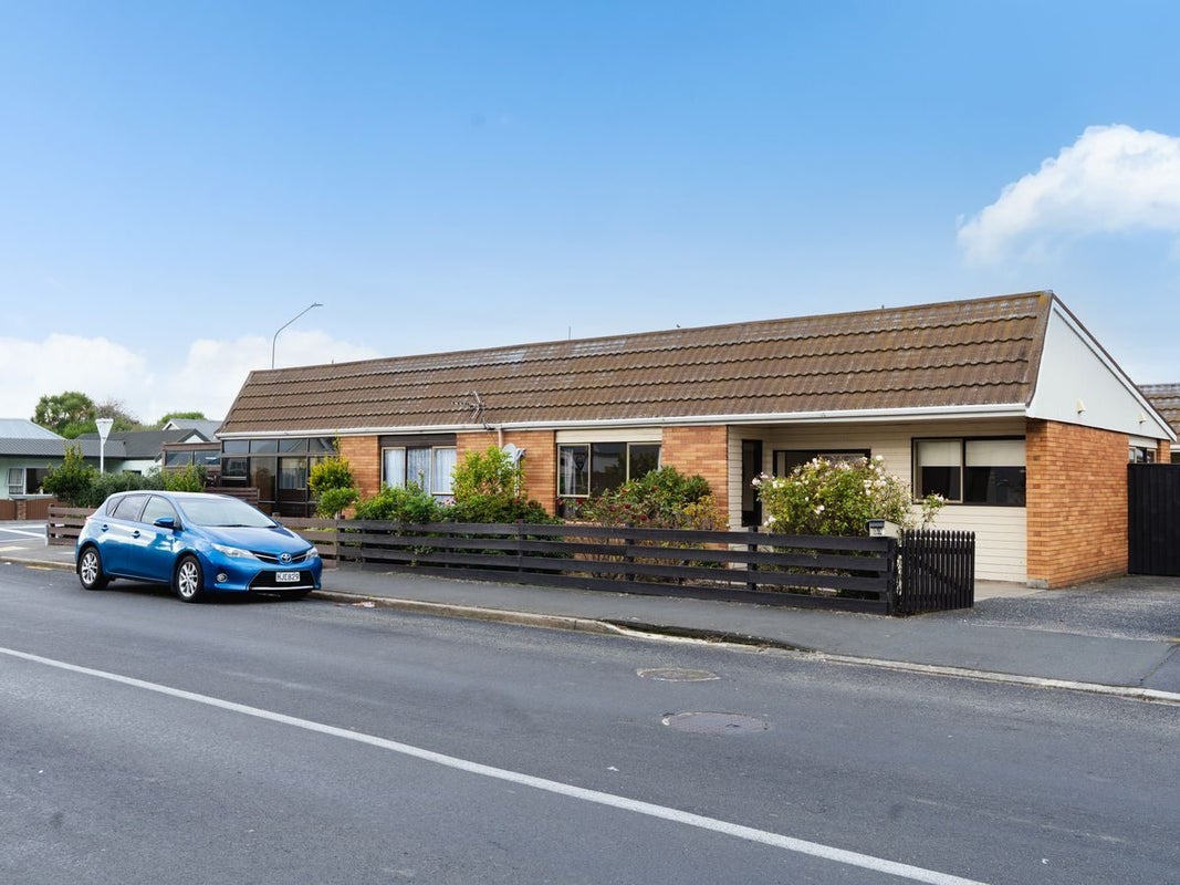 33B Thorn Street, Caversham, Dunedin - Carousel 22