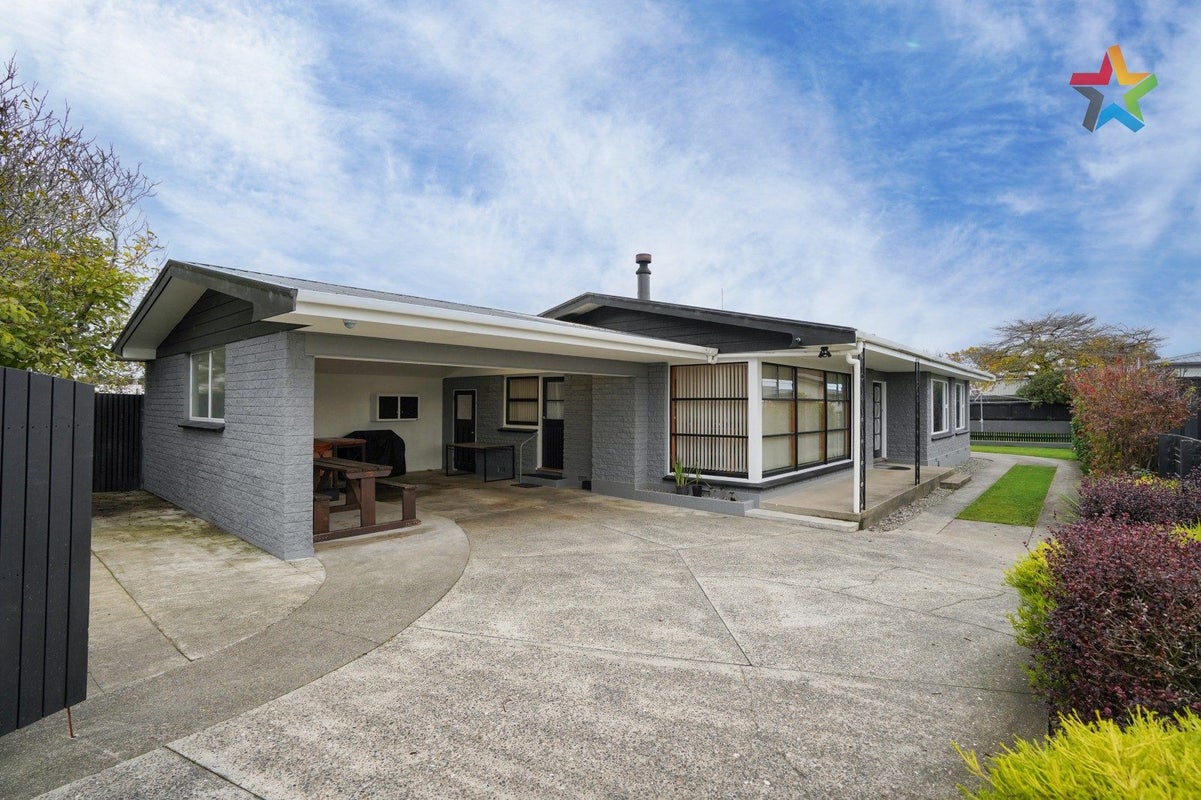 96 Stuart Street, Hawthorndale, Invercargill - Carousel 1