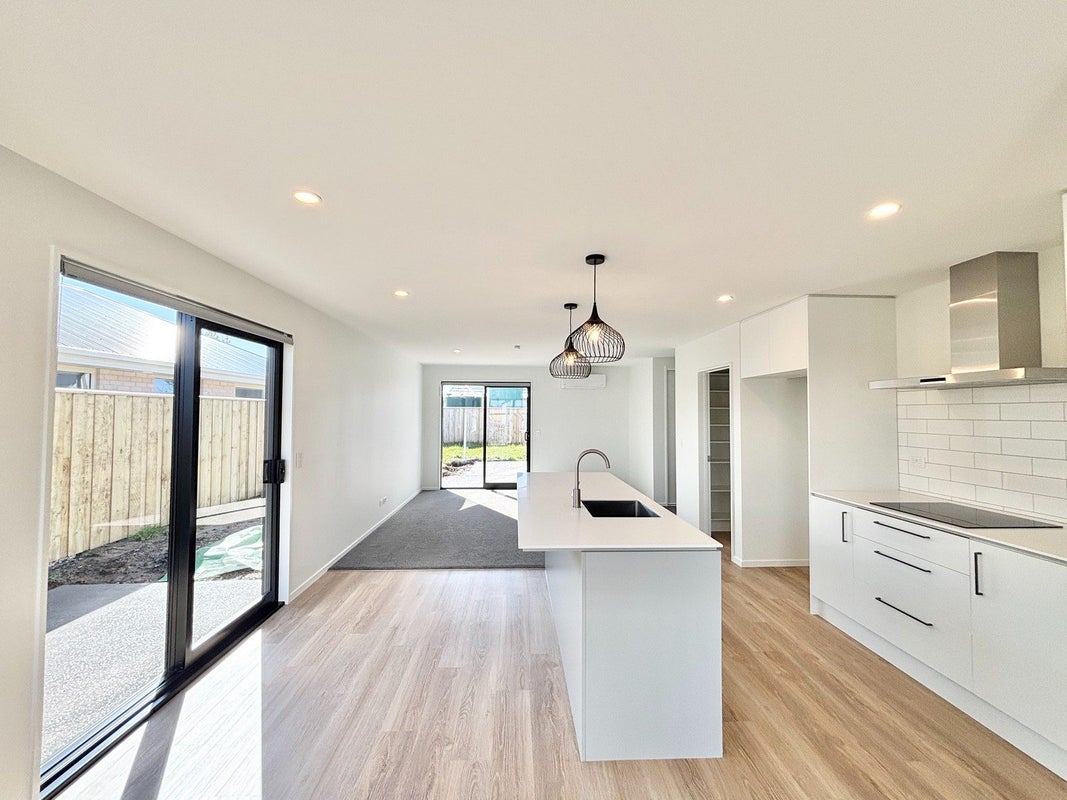 50 O'Callaghan Drive, Lincoln, Lincoln - Carousel 2