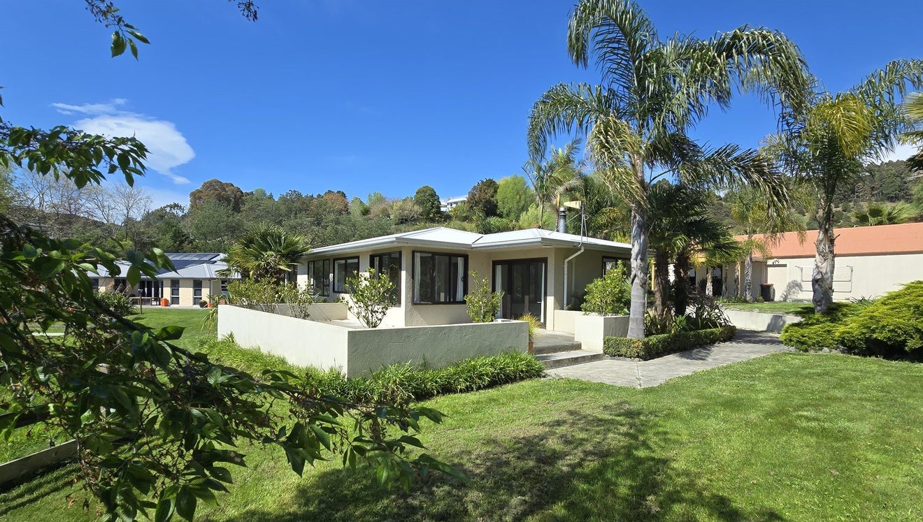347 Hill Road, Eskdale, Napier - Carousel 1