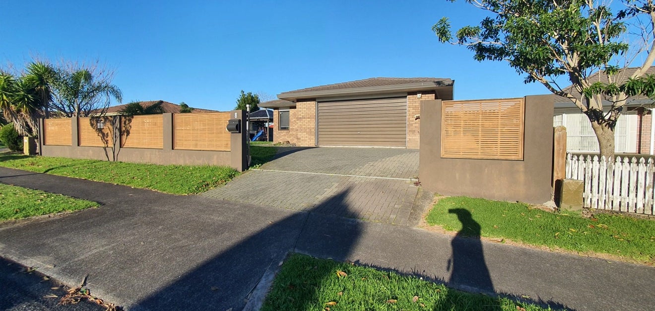 8 Edendale Road, Somerville, Manukau - Carousel 10