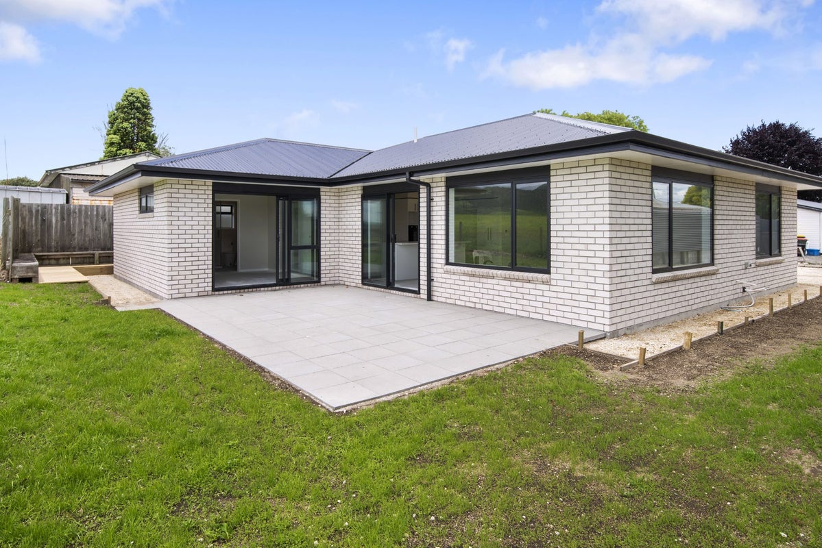 16A Coulter Road, Owhata, Rotorua - Carousel 2