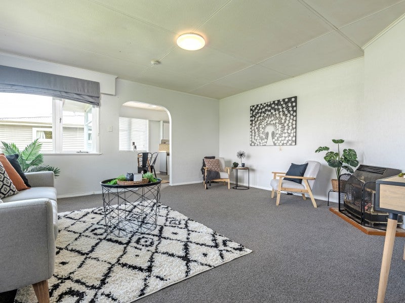 130 Highbury Avenue, Highbury, Palmerston North - Carousel 2