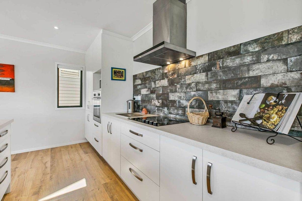 2B Parkview Drive, Gulf Harbour, Whangaparaoa - Carousel 2