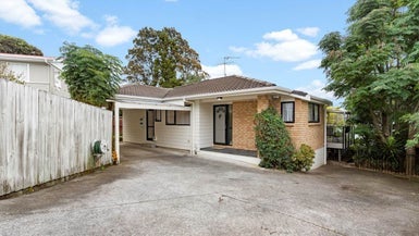 1/99 Bruce Road, Glenfield, Auckland - Carousel 1