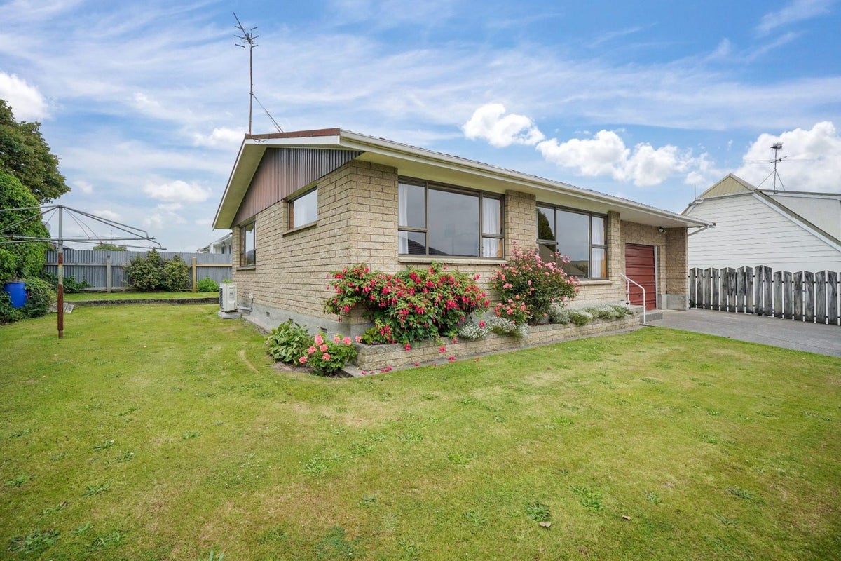 3/71 Earn Street, Appleby, Invercargill - Carousel 2