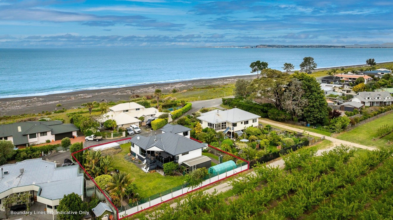 85 Le Quesne Road, Bay View, Napier - Carousel 1