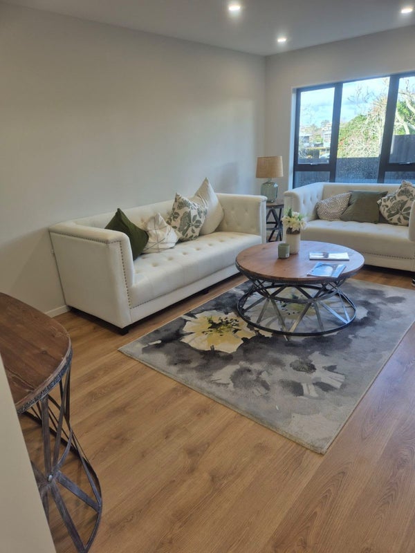 6B Portadown Avenue, Pakuranga Heights, Manukau City, Auckland - Carousel 2