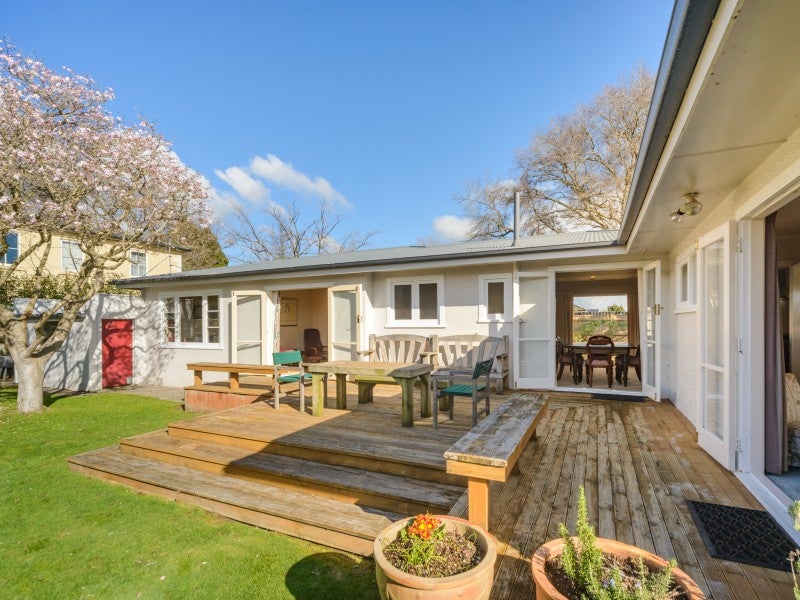 9 Batt Street, West End, Palmerston North - Carousel 2