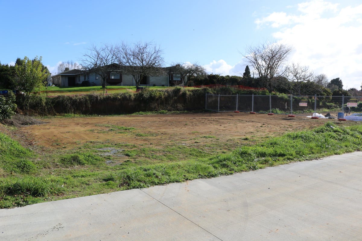 1/12 Whitmore Street, Kihikihi, Te Awamutu - Carousel 3