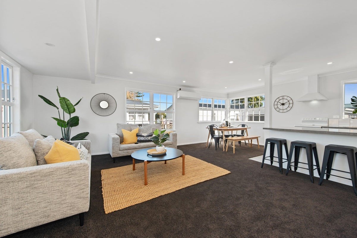 66 Livingstone Avenue, Nawton, Hamilton - Carousel 1