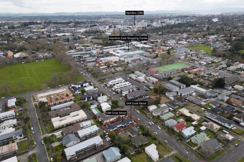 54A Cook Street, Hamilton East, Hamilton - Carousel 14