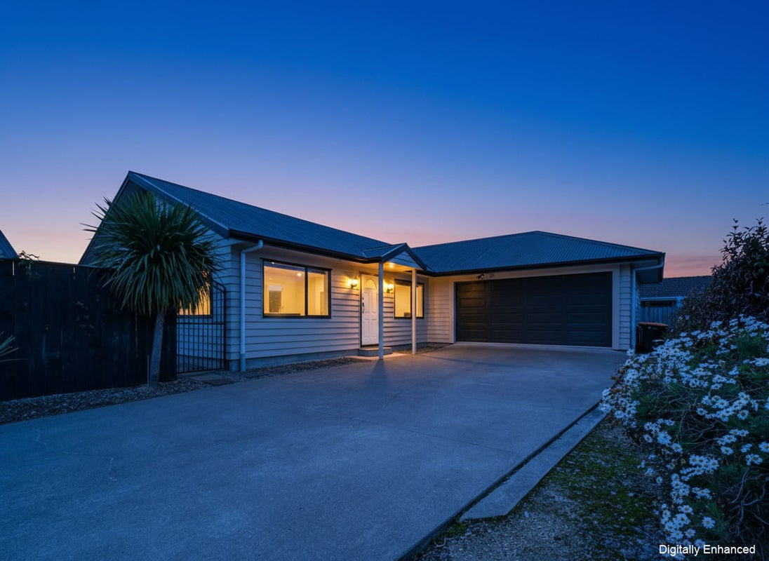 34 Dahlstrom Grove, Kelvin Grove, Palmerston North - Carousel 2
