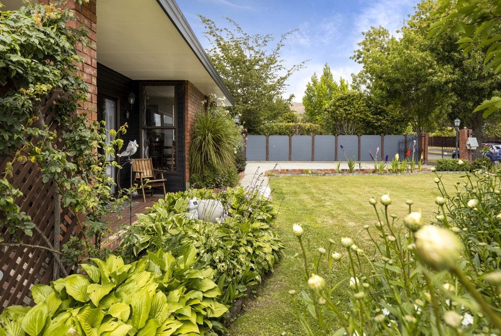 17 Morrington Terrace, Witherlea, Blenheim - Carousel 1