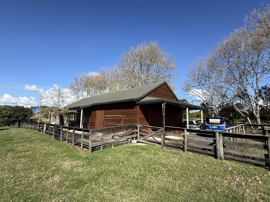 6 Brigham Creek Road, Whenuapai, Auckland - Carousel 14