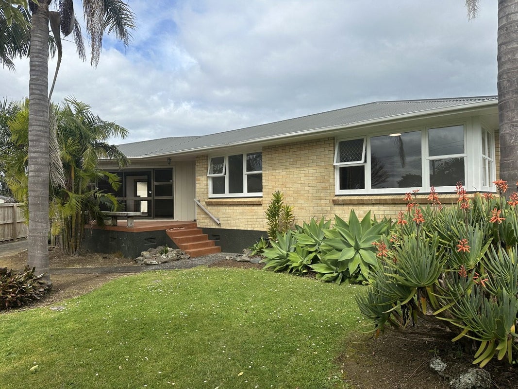 11 Kereru Street, Maunu, Whangarei - Carousel 1