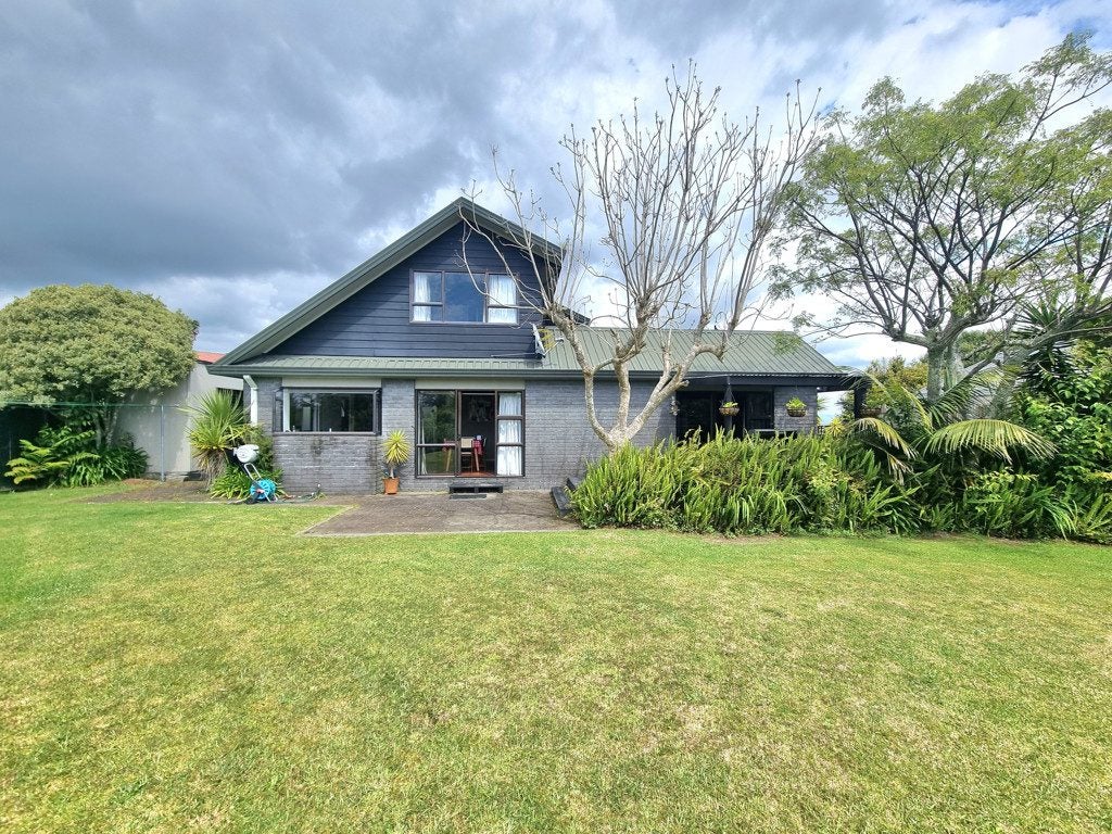 31 Melville Drive, Whakatane, Whakatane - Carousel 1