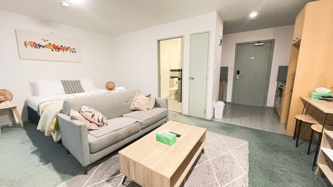9H/13 Mount Street, Auckland Central,  Auckland - Carousel 2