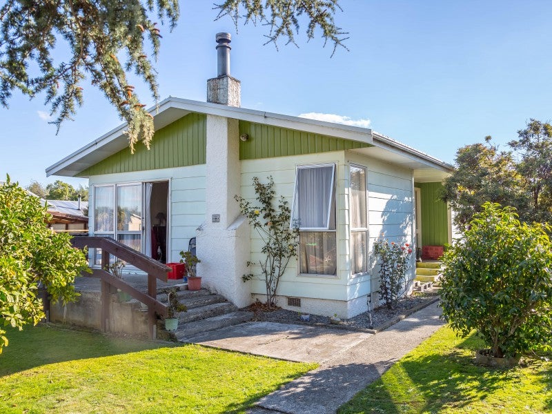 35 Kippenberger Street, Lansdowne, Masterton - Carousel 1
