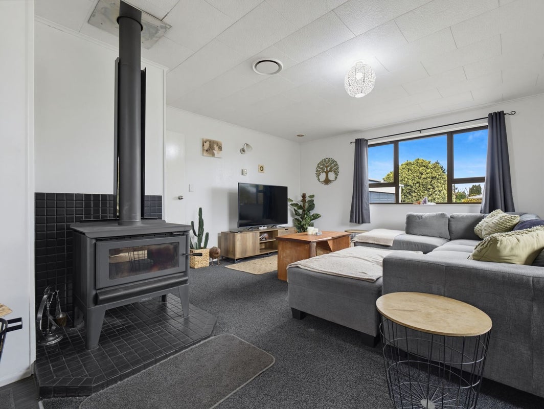 301 Sunset Road, Sunnybrook, Rotorua - Carousel 1