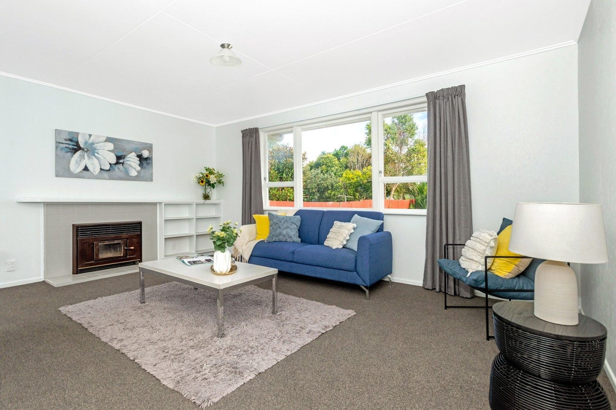 10 Tui Street, Outer Kaiti, Gisborne - Carousel 2