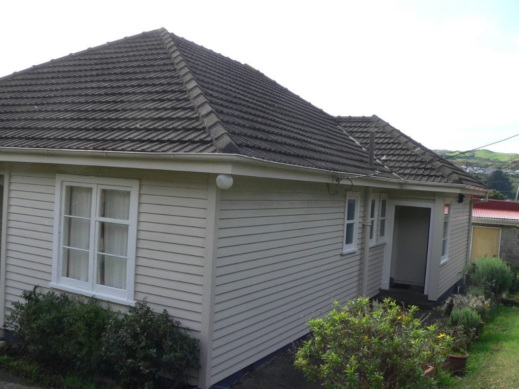 36 The Drive, Tawa, Wellington - Carousel 1