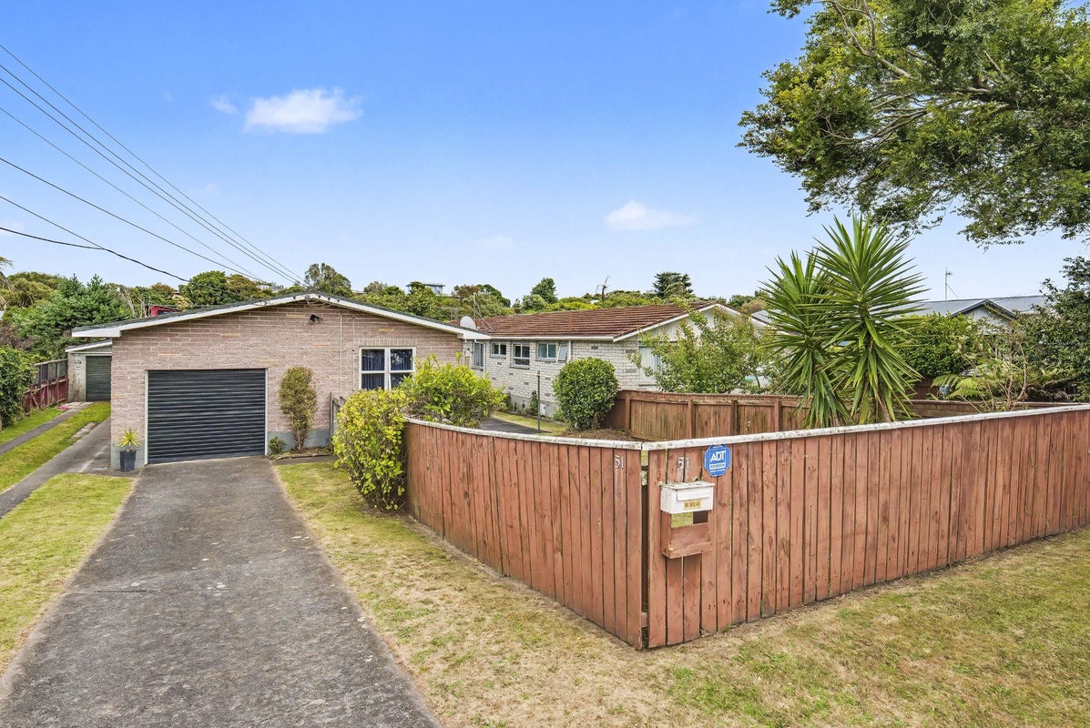 51 Alexander Road, Raumati Beach, Paraparaumu - Carousel 3