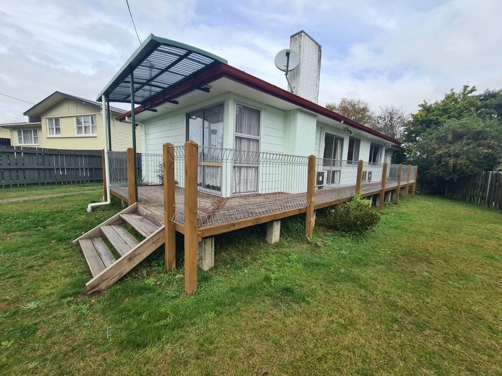 45 Lisa Crescent, Mangakakahi, Rotorua - Carousel 1