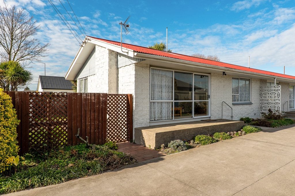 1/582 Gloucester Street, Linwood, Christchurch - Carousel 2