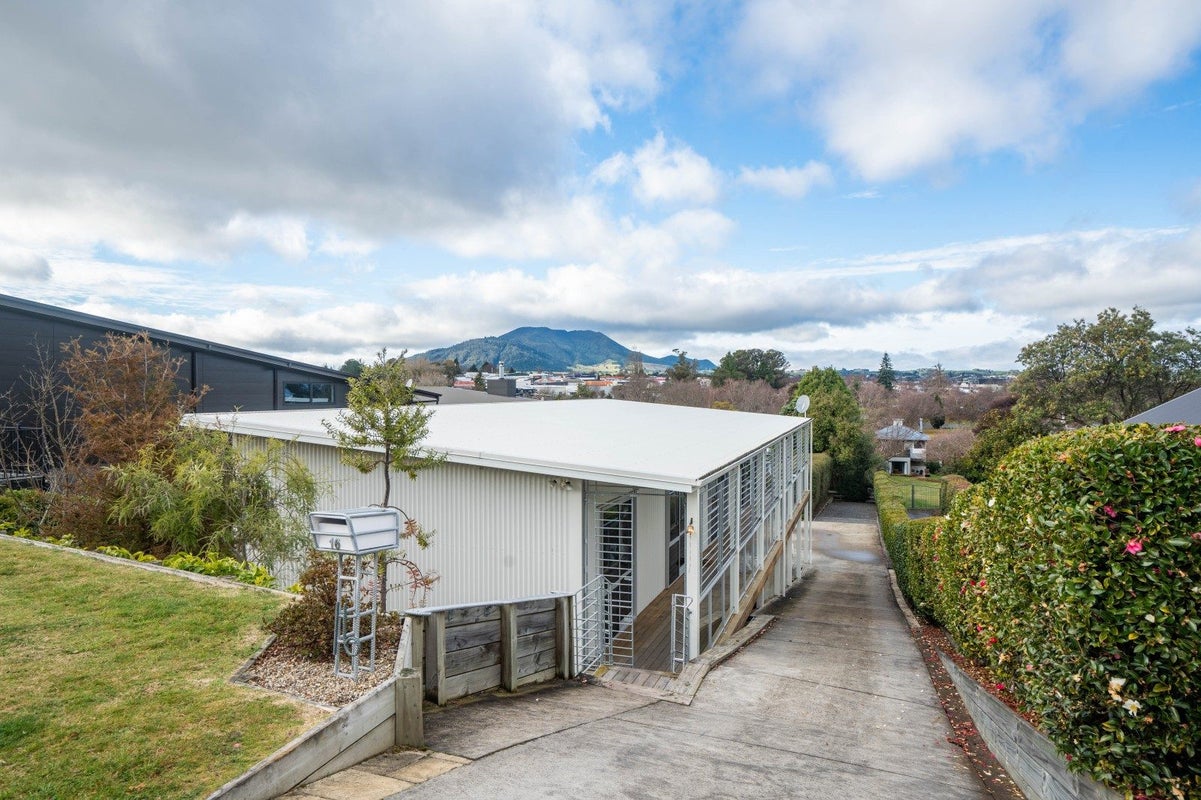16 Noble Street, Nukuhau, Taupo - Carousel 21