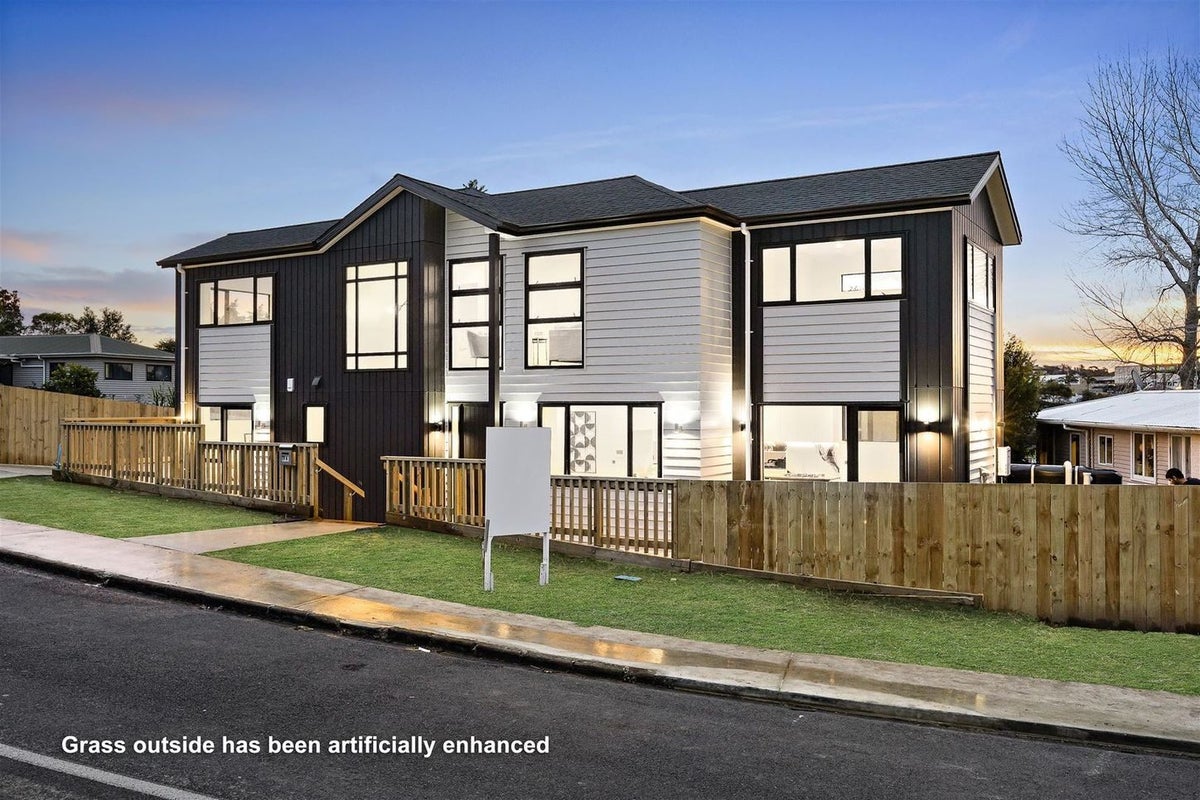 79A Bond Crescent, Forrest Hill, Auckland - Carousel 2