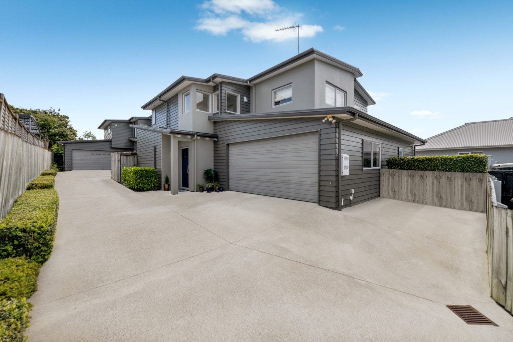 109A Wellington Street, Howick, Auckland - Carousel 1