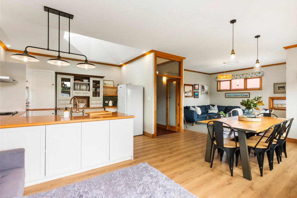 37 Athens Street, Miramar, Wellington, Wellington - Carousel 2