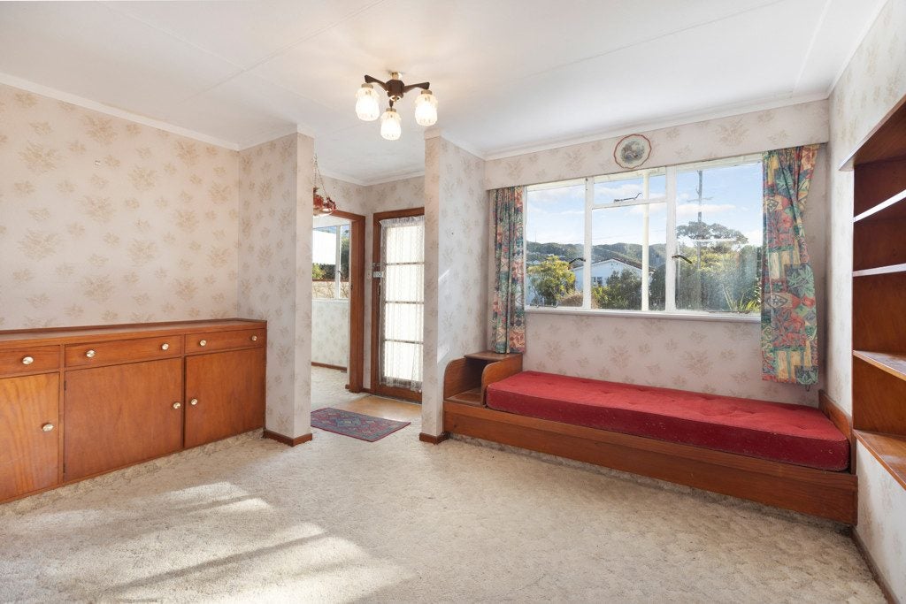 57 Tarawera Road, Johnsonville, Wellington - Carousel 2