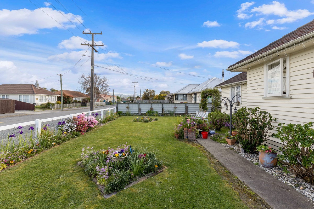 40 Lucas Street, Riversdale, Blenheim - Carousel 2
