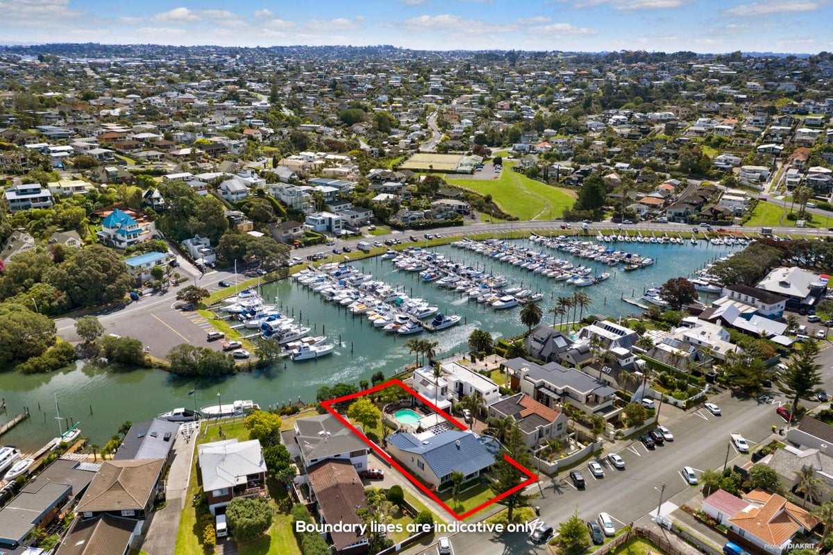10 Craig Road, Milford, Auckland - Carousel 2