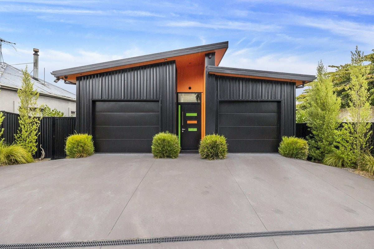 17 Neidpath Road, Mornington, Dunedin - Carousel 41