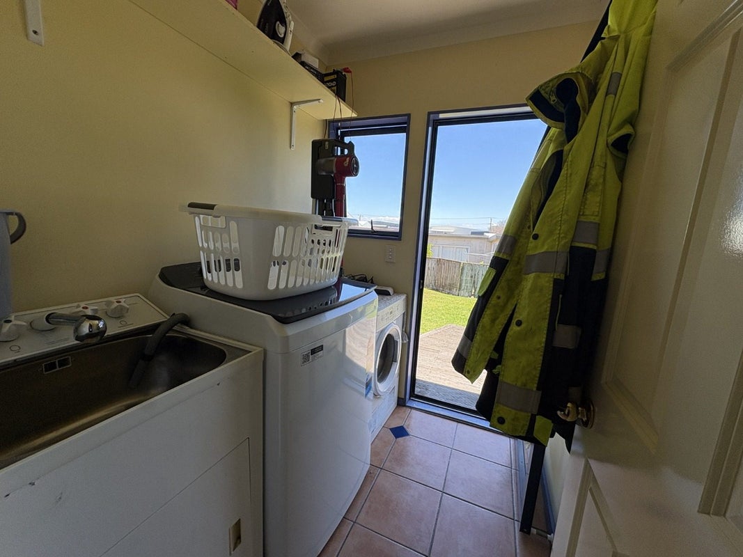 26A Phillips Street, Awatoto, Napier - Carousel 20
