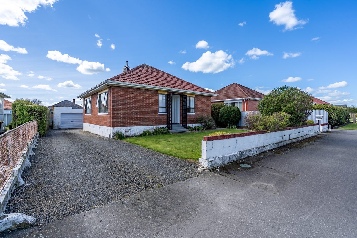 462 Tweed Street, Georgetown, Invercargill - Carousel 1