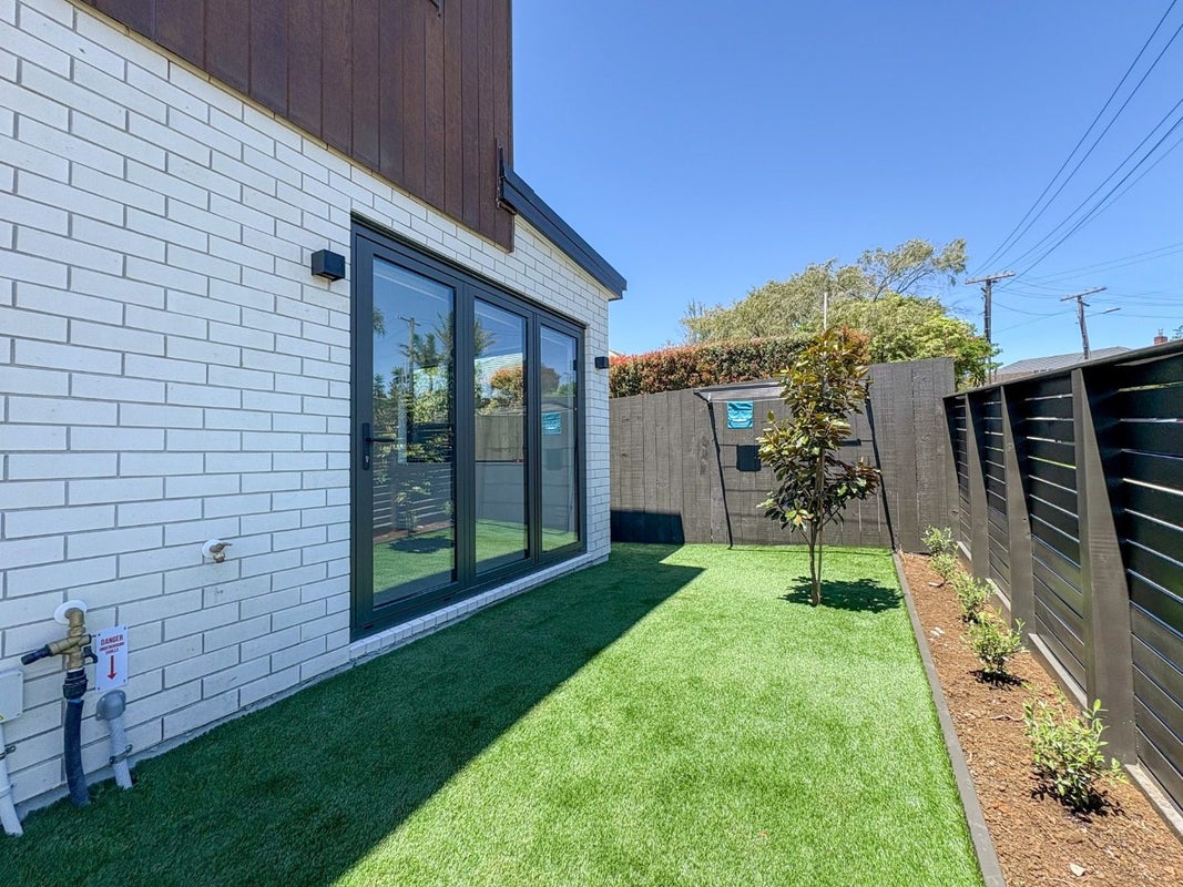1/192 Methuen Road, New Windsor, Auckland - Carousel 12
