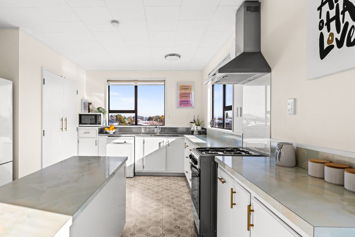 901A Dufferin Street, Akina, Hastings - Carousel 2