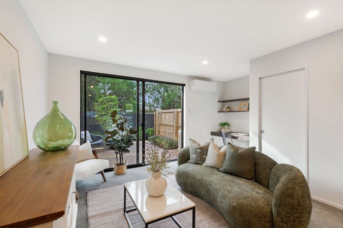 5/5 Reading Street, Upper Riccarton, Christchurch - Carousel 1