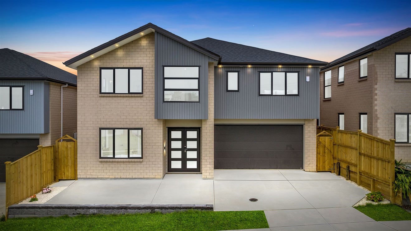 24 Crossgar Road, Flat Bush, Auckland - Carousel 1