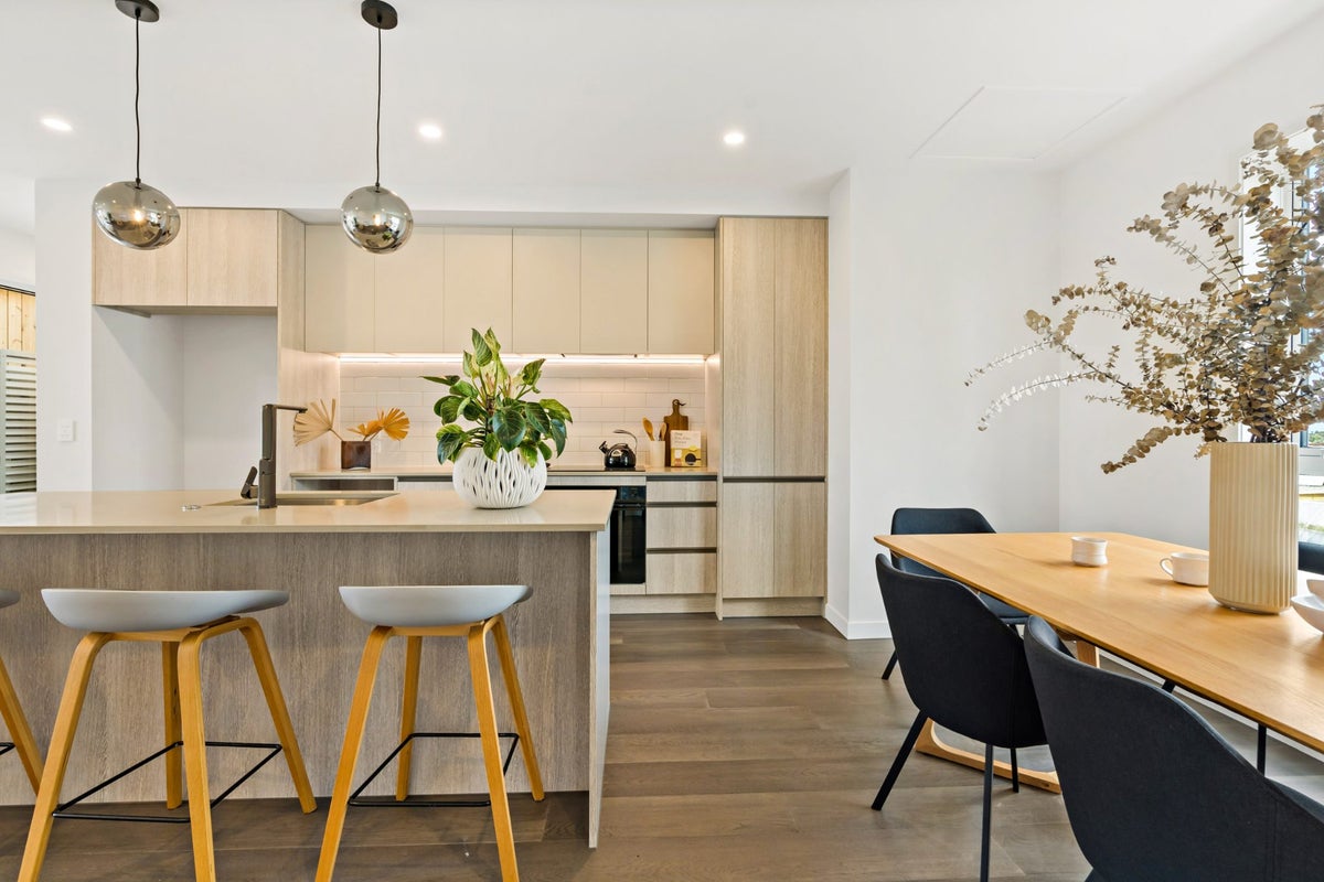 7/27B Hudson Bay Road, Hobsonville, Auckland - Carousel 2