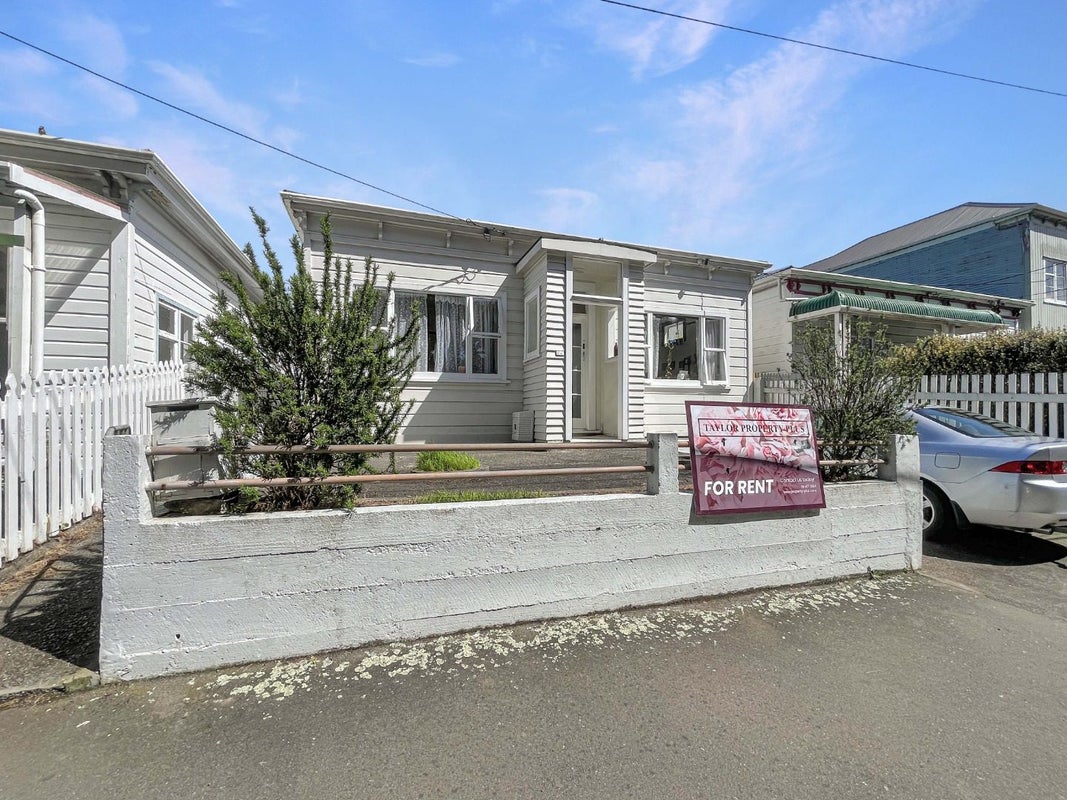 94 Russell Terrace, Berhampore, Wellington - Carousel 19