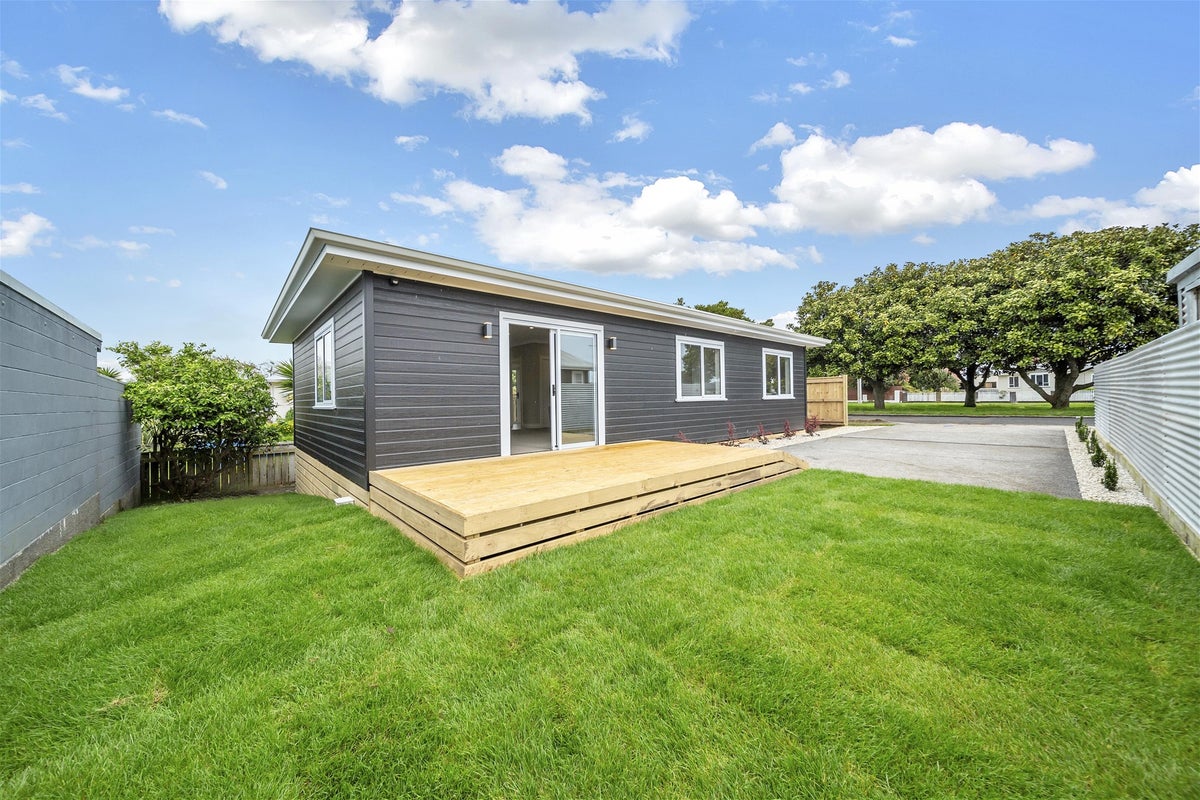 116A Broadway, Waitara, Waitara - Carousel 1