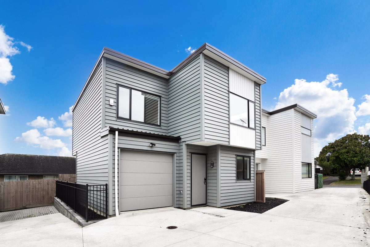 44B Blakeborough Drive, Forrest Hill, Auckland - Carousel 2