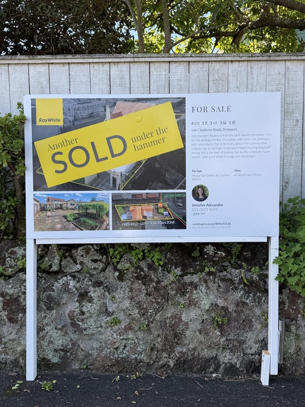 106 Clonbern Road, Remuera, Auckland - Carousel 1